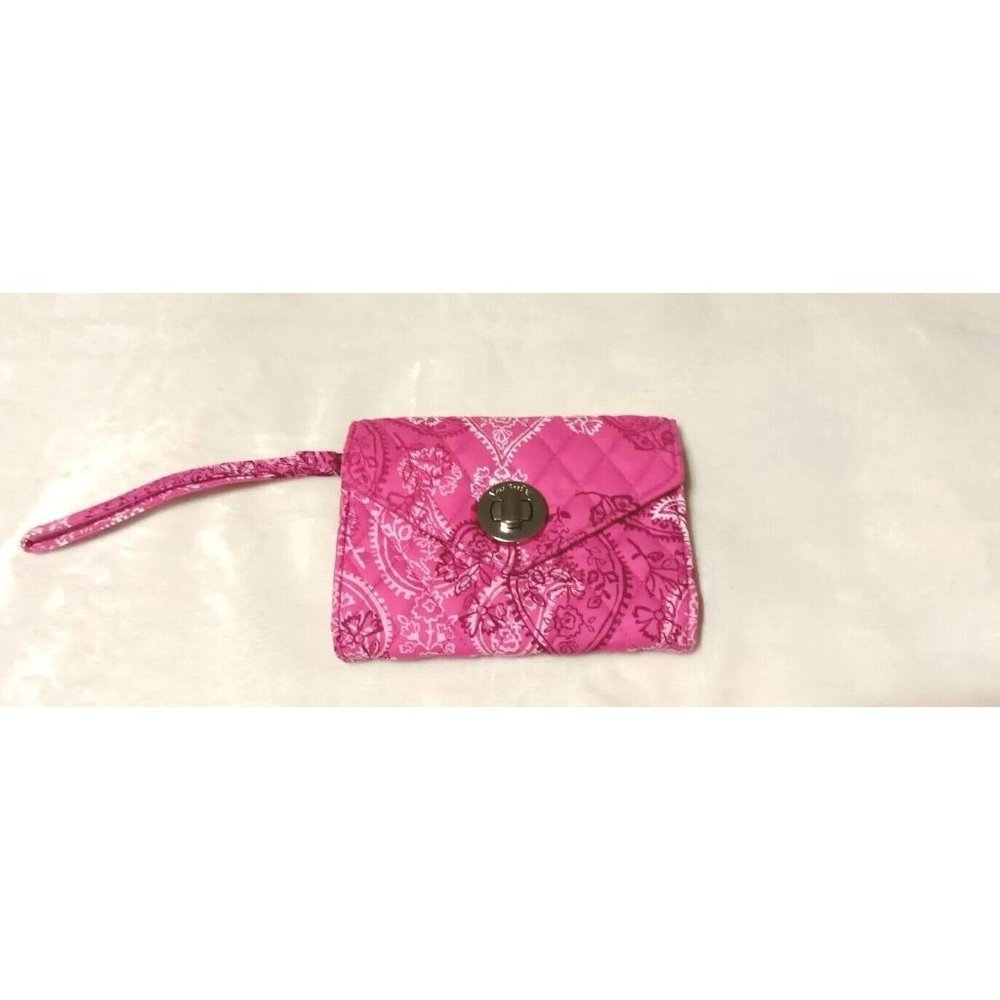 Vera Bradley Stamped Paisley Your Turn Smartphone Wristlet